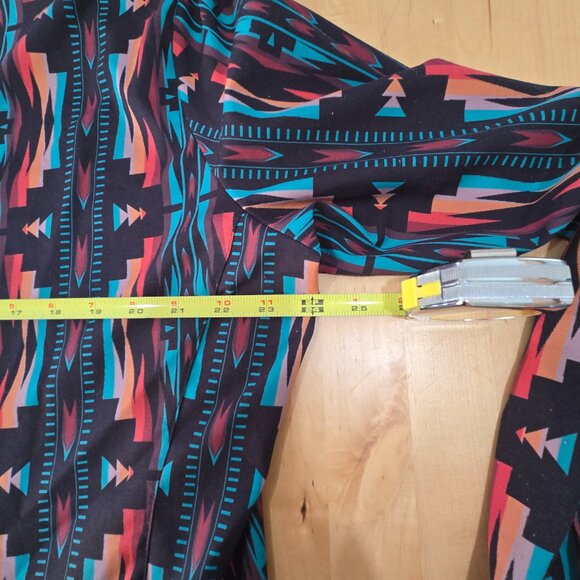 Sterling Kreek Women’s Snap Southwestern Print Sz 2X Western - Picture 6 of 6